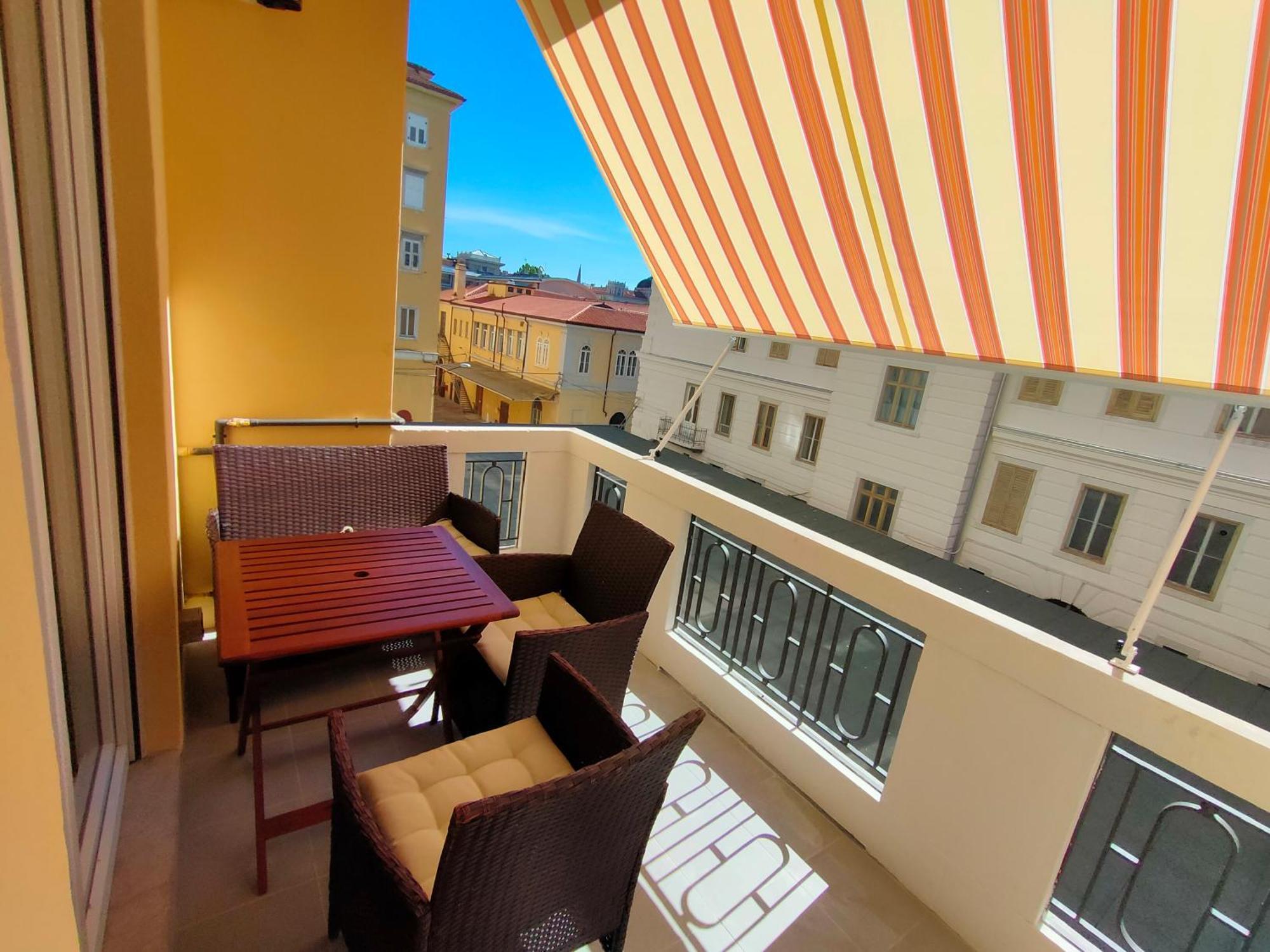 Trieste Living Extérieur photo